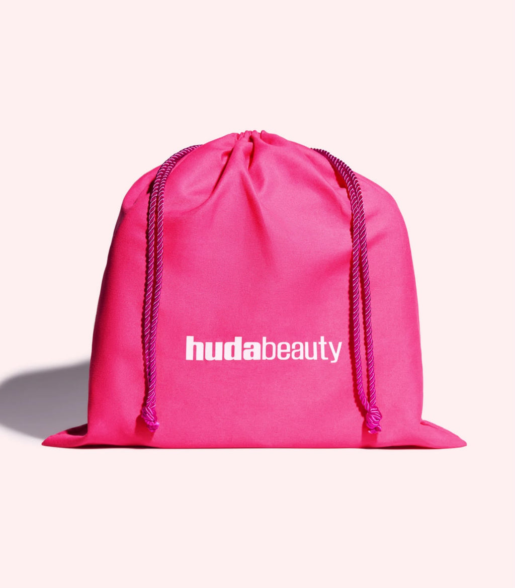 HUDA BEAUTY LARGE VANITY BAG