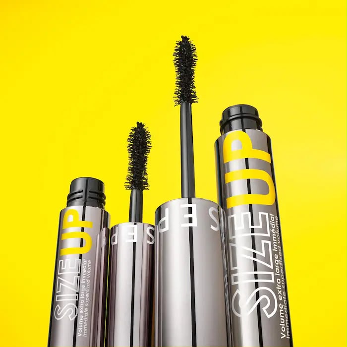 Size Up Volumizing Mascara